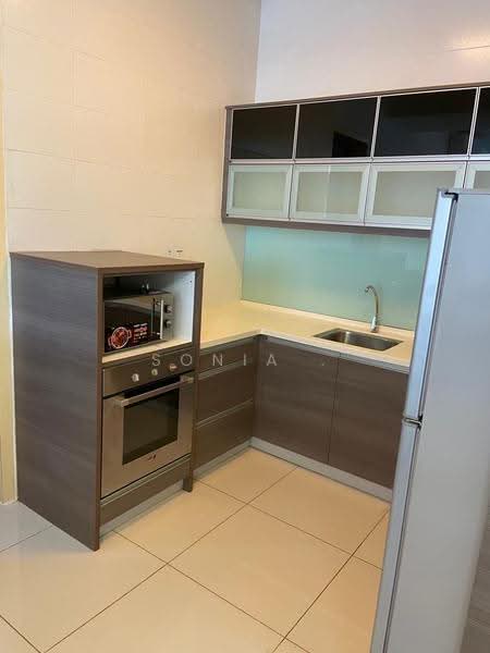 Kondominium untuk Disewa di Kiara 1888 - Sonia . - Kitchen - PropertyGuru.com.my