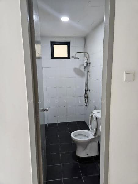 Kediaman Servis untuk Disewa di VIM 3 @ Desa Park North - Mandy Liew - Bathroom - PropertyGuru.com.my