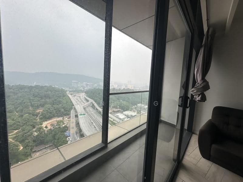 Kediaman Servis untuk Disewa di SOHO @ Empire City - Agnes Ng - Balcony - PropertyGuru.com.my