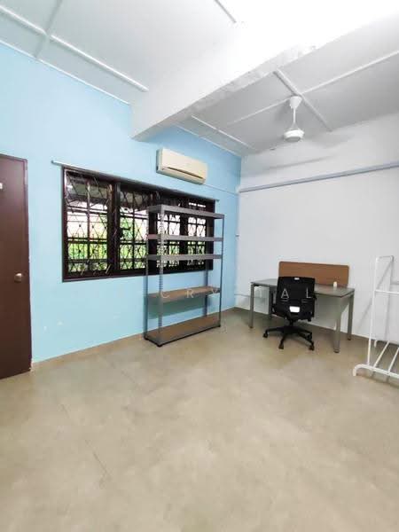 Terraced House for Rent in Taman Bukit Kajang Baru (Kajang) - Lee Crystal - Interior - PropertyGuru.com.my