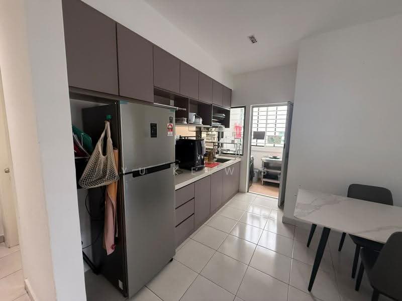 Service Residence for Rent at Serviced Residence @ Pelangi Damansara Sentral - Yu Kelwis - Kitchen - PropertyGuru.com.my