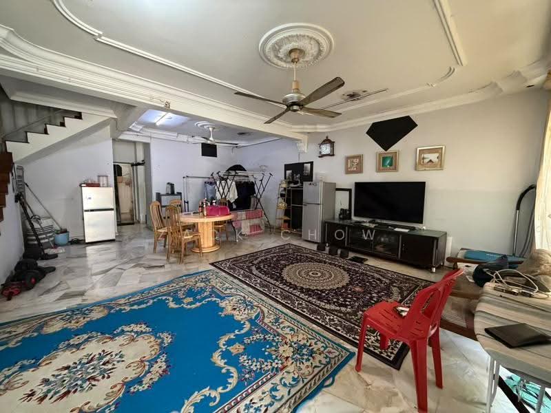 2-storey Terraced House for Sale in Taman Desa Jaya (Johor Bahru) - Zack Chow - Living Room - PropertyGuru.com.my