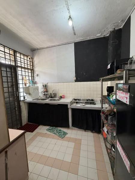2-storey Terraced House for Sale in Taman Desa Jaya (Johor Bahru) - Zack Chow - Kitchen - PropertyGuru.com.my