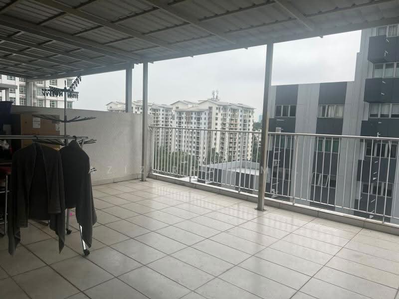 Kediaman Servis untuk Disewa di Solstice @ Pan'gaea - Azizirrahim . - Balcony - PropertyGuru.com.my
