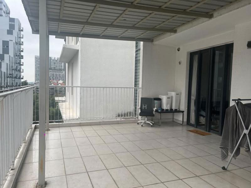 Kediaman Servis untuk Disewa di Solstice @ Pan'gaea - Azizirrahim . - Balcony - PropertyGuru.com.my