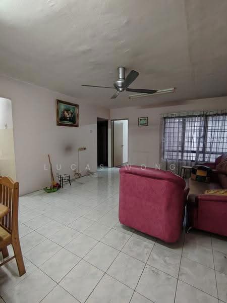 Pangsapuri untuk Disewa di Apartment Bayu - Lucas Wong - Living Room - PropertyGuru.com.my