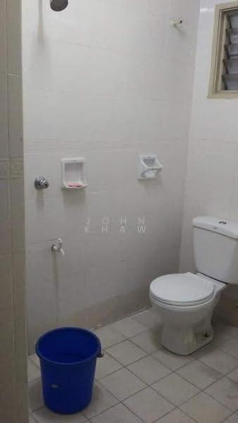 Rumah Teres 2-Tingkat untuk Dijual di Taman Putra Prima (Puchong) - John Khaw - Bathroom - PropertyGuru.com.my