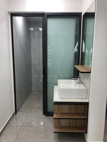 Pangsapuri untuk Disewa di Savana @ Batu Kawan - Cayden Choong - Bathroom - PropertyGuru.com.my