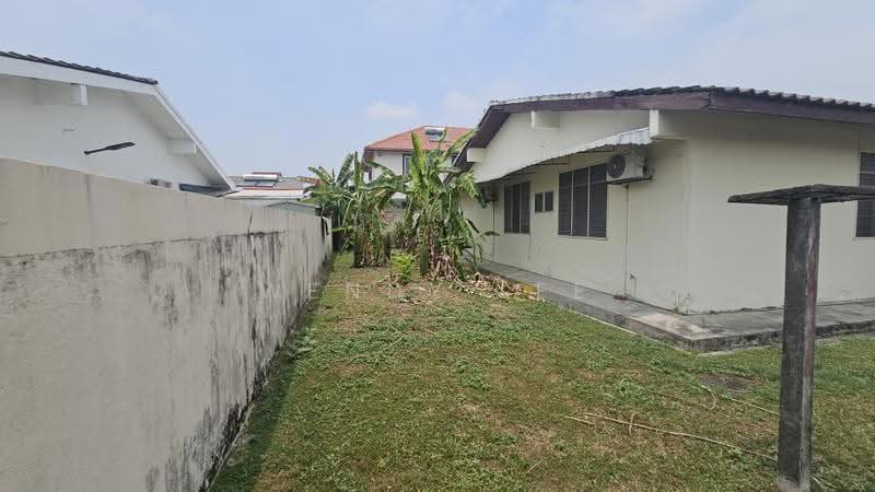 Rumah Banglo untuk Dijual di SS 3, Taman Universiti (Petaling Jaya) - Wendy Lee - Exterior - PropertyGuru.com.my