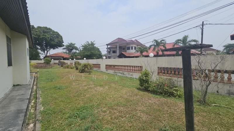 Rumah Banglo untuk Dijual di SS 3, Taman Universiti (Petaling Jaya) - Wendy Lee - Exterior - PropertyGuru.com.my