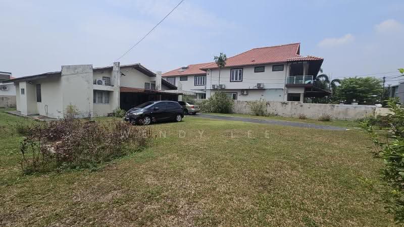 Rumah Banglo untuk Dijual di SS 3, Taman Universiti (Petaling Jaya) - Wendy Lee - Exterior - PropertyGuru.com.my