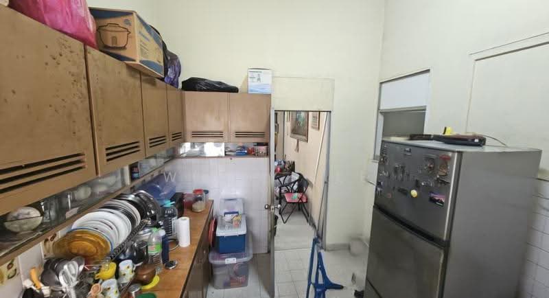 Rumah Banglo untuk Dijual di SS 3, Taman Universiti (Petaling Jaya) - Wendy Lee - Kitchen - PropertyGuru.com.my