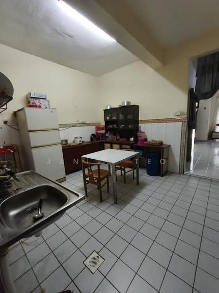 Kondominium untuk Dijual di Taman Nusa Perintis 1 - Janice Teo - Kitchen - PropertyGuru.com.my