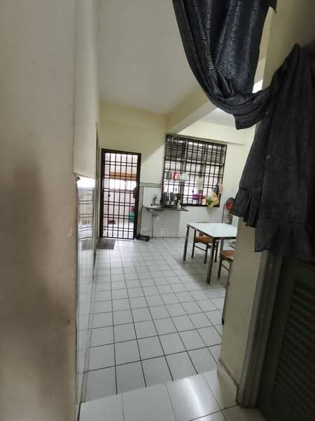 Kondominium untuk Dijual di Taman Nusa Perintis 1 - Janice Teo - Kitchen - PropertyGuru.com.my