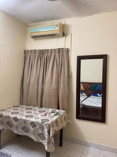 Condominium for Sale at Palm Court Condominium - Tien Ee Yap - Bedroom - PropertyGuru.com.my