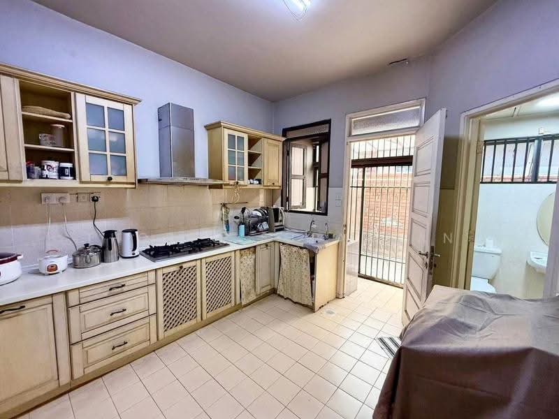 2-storey Terraced House for Sale in Seksyen 5 (Kota Damansara) - Thoriq Suparman - Kitchen - PropertyGuru.com.my