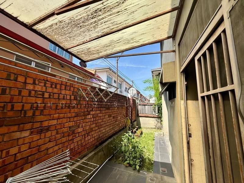 2-storey Terraced House for Sale in Seksyen 5 (Kota Damansara) - Thoriq Suparman - Exterior - PropertyGuru.com.my