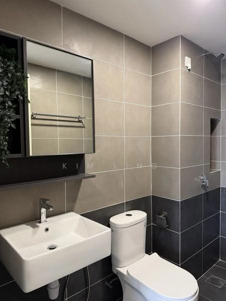 Kediaman Servis untuk Disewa di D'Clover Residences - Kim Ling - Bathroom - PropertyGuru.com.my