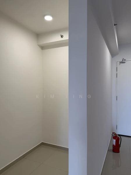 Kediaman Servis untuk Disewa di D'Clover Residences - Kim Ling - Corridor - PropertyGuru.com.my