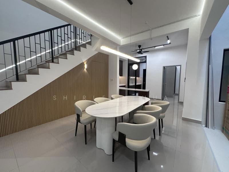 2-storey Terraced House for Rent in Elmina (Shah Alam) - Shirley Chua - Dining Room - PropertyGuru.com.my
