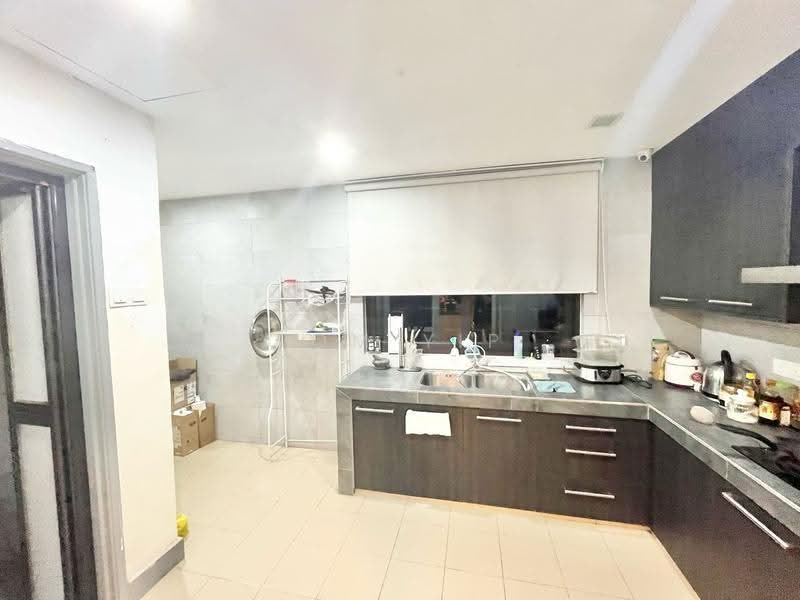 2-storey Terraced House for Sale in Kota Emerald (Rawang) - Tom Yip - Kitchen - PropertyGuru.com.my