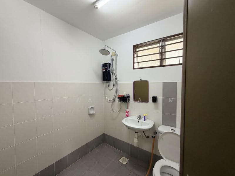2-storey Terraced House for Sale in Bandar Teknologi Kajang (Kajang) - Hawa Ibrahim - Bathroom - PropertyGuru.com.my