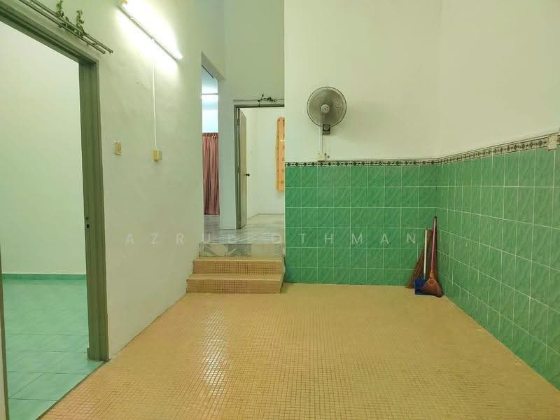 1-storey Terraced House for Sale in Taman Bidara (Seremban) - Azrul Othman - Interior - PropertyGuru.com.my