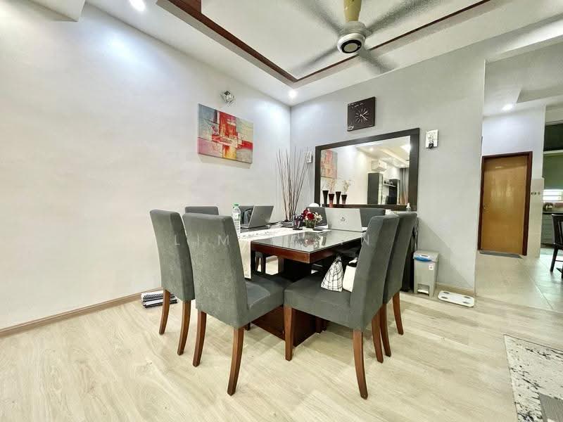 2-storey Terraced House for Sale in Bayan Lepas (Bayan Baru) - Lim Yi An - Dining Room - PropertyGuru.com.my