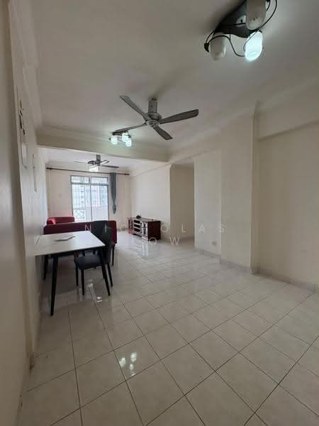 Apartment for Rent at Bayu Puteri 2 - Nicholas Low - Living Room - PropertyGuru.com.my
