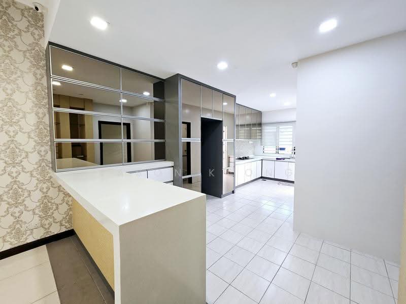2.5-storey Terraced House for Sale in Taman Meranti Jaya (Puchong) - Jason Keong - Kitchen - PropertyGuru.com.my