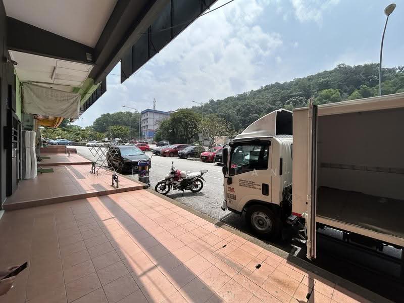 Shop / Office for Rent in Seksyen 2 Wangsa Maju (Wangsa Maju) - Kelvin Tan - Exterior - PropertyGuru.com.my