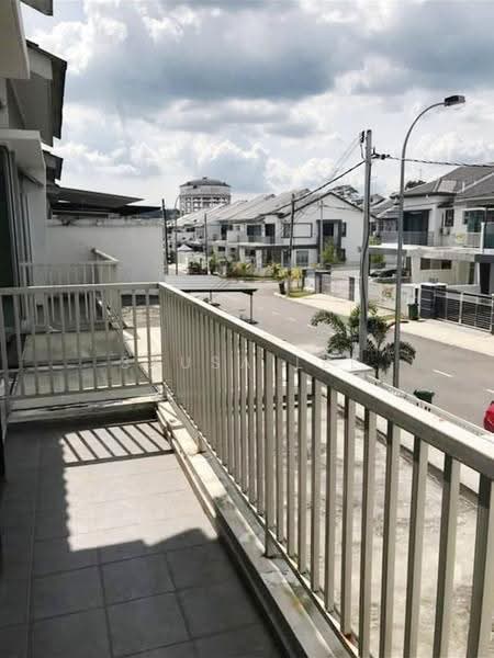 Rumah Teres 2-Tingkat untuk Dijual di Taman Pulai Indah (Johor Bahru) - Sausa Lee - Balcony - PropertyGuru.com.my