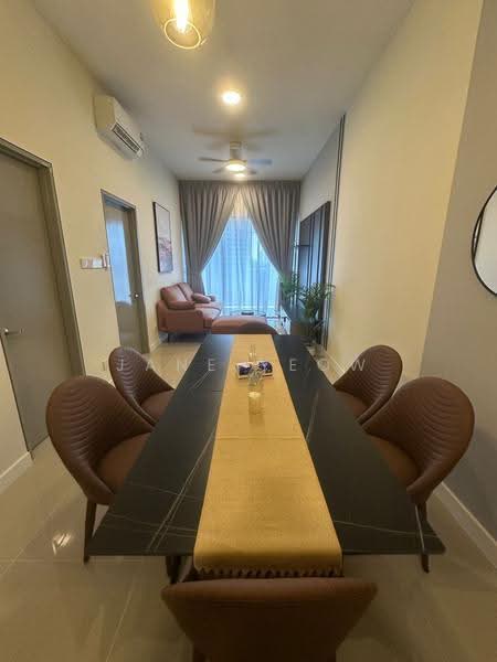 Kediaman Servis untuk Disewa di 8th & Stellar - Jane Yeow - Dining Room - PropertyGuru.com.my