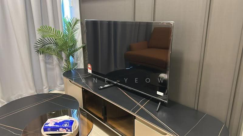 Kediaman Servis untuk Disewa di 8th & Stellar - Jane Yeow - Living Room - PropertyGuru.com.my