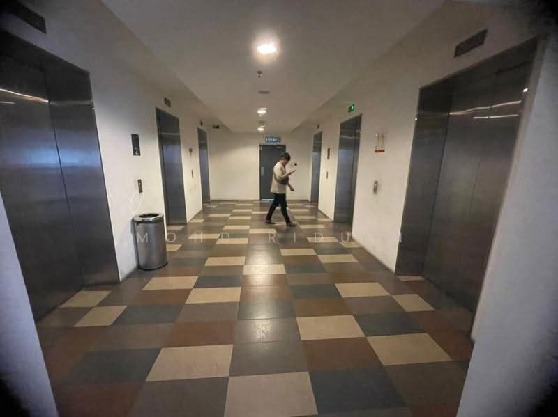 Service Residence for Sale at Menara Suria (V12) - Mohd Riduan - Corridor - PropertyGuru.com.my