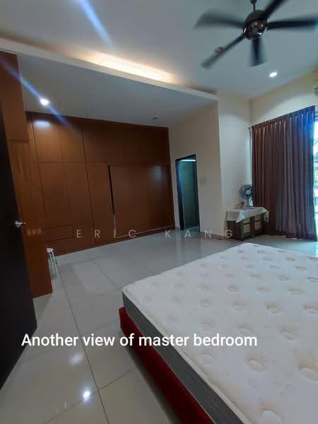 2.5-storey Terraced House for Rent in Sungai Ara (Penang) - Eric Kang - Master Bedroom - PropertyGuru.com.my