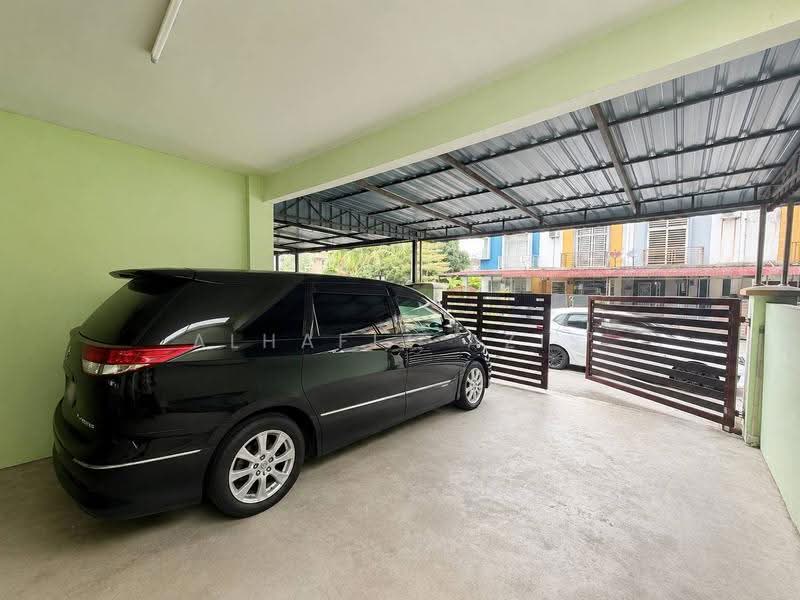Rumah Teres 2.5-Tingkat untuk Dijual di Taman Scientex Pasir Gudang (Pasir Gudang) - ALHAFIZ AZIS - Exterior - PropertyGuru.com.my