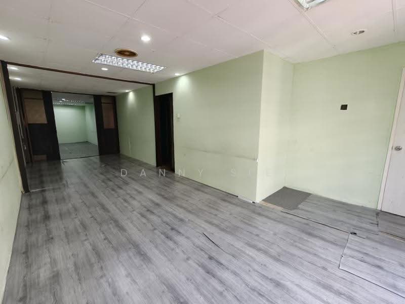 Shop / Office for Rent in Bandar Indahpura (Kulai) - Danny See - Interior - PropertyGuru.com.my