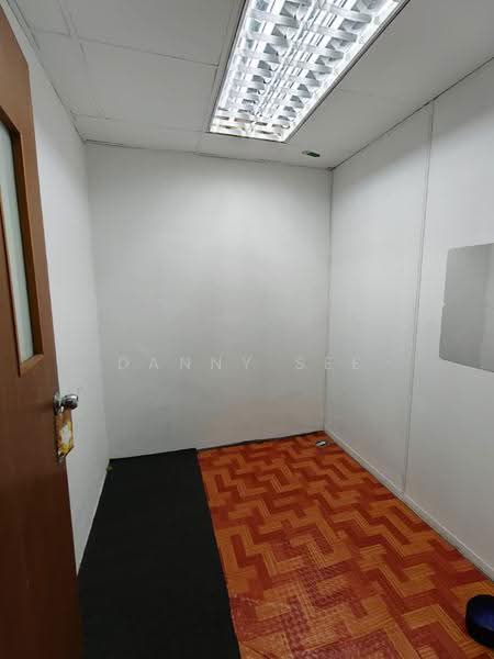 Shop / Office for Rent in Bandar Indahpura (Kulai) - Danny See - Interior - PropertyGuru.com.my