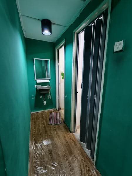 Shop / Office for Rent in Bandar Indahpura (Kulai) - Danny See - Corridor - PropertyGuru.com.my