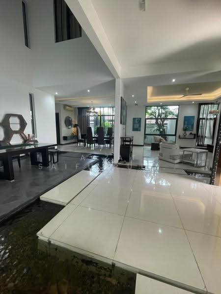 Bungalow House for Rent in Kampung Tunku (Petaling Jaya) - Aizat Saifulrullah - Living Room - PropertyGuru.com.my