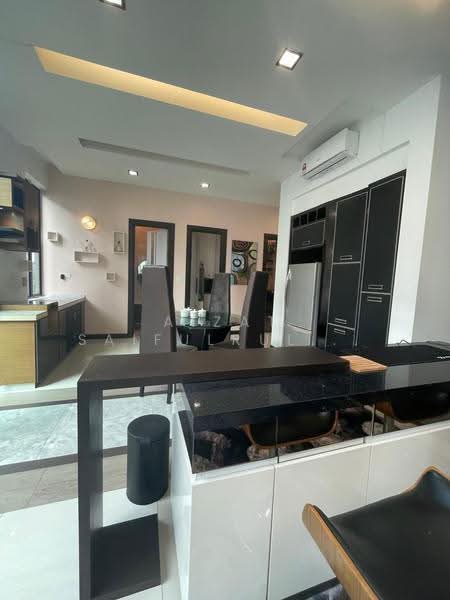 Bungalow House for Rent in Kampung Tunku (Petaling Jaya) - Aizat Saifulrullah - Kitchen - PropertyGuru.com.my