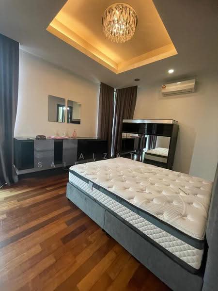 Bungalow House for Rent in Kampung Tunku (Petaling Jaya) - Aizat Saifulrullah - Bedroom - PropertyGuru.com.my