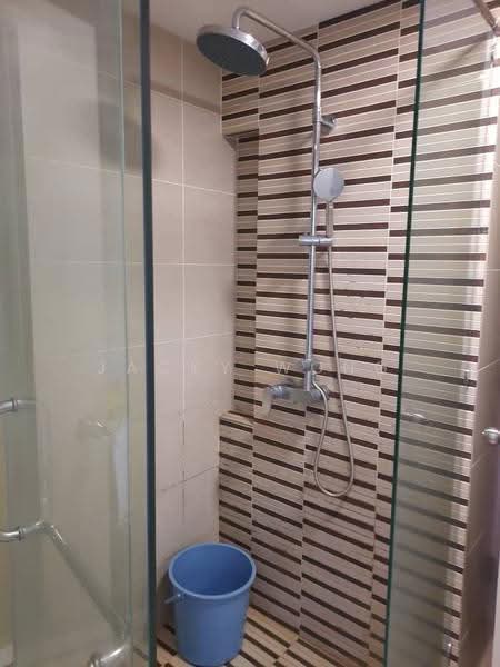 Condominium for Rent at DEX Suites 1.0 (Tower A) @ Kiara East - Jacky Wong - Bathroom - PropertyGuru.com.my