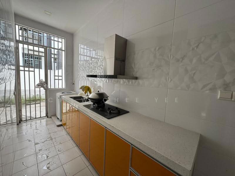 Cluster House for Rent in Bukit Indah (Iskandar Puteri (Nusajaya)) - Chew Chee Yee - Kitchen - PropertyGuru.com.my