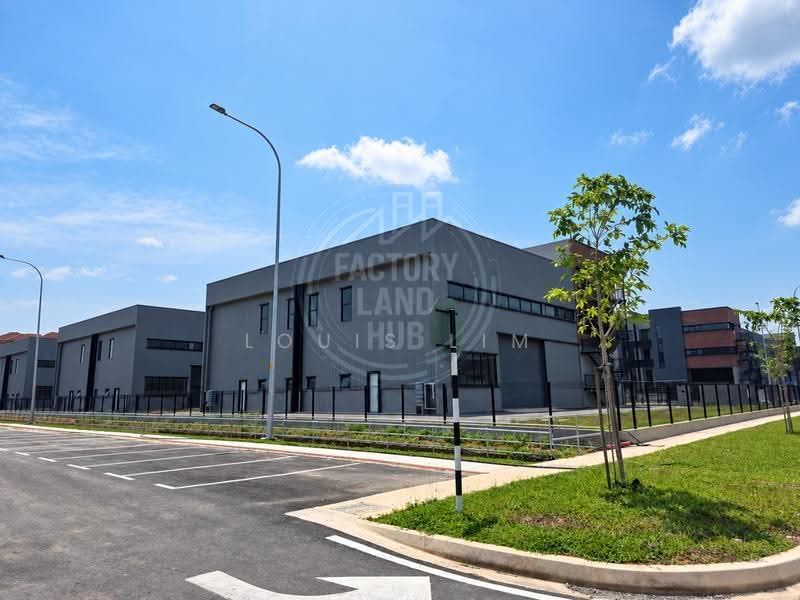 Semi-D Factory for Rent in Puncak Alam (Selangor) - Louis Lim - Exterior - PropertyGuru.com.my