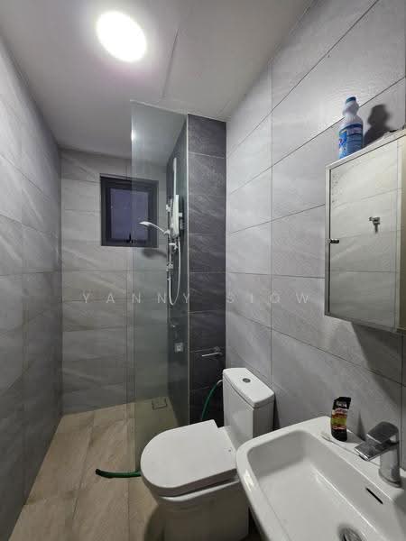 Condominium for Sale at Bennington Residences @ SkyArena - Yanny Siow - Bathroom - PropertyGuru.com.my