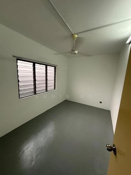 Flat for Rent at Rumah Pangsa Segar Perdana - Addis Bo - Interior - PropertyGuru.com.my