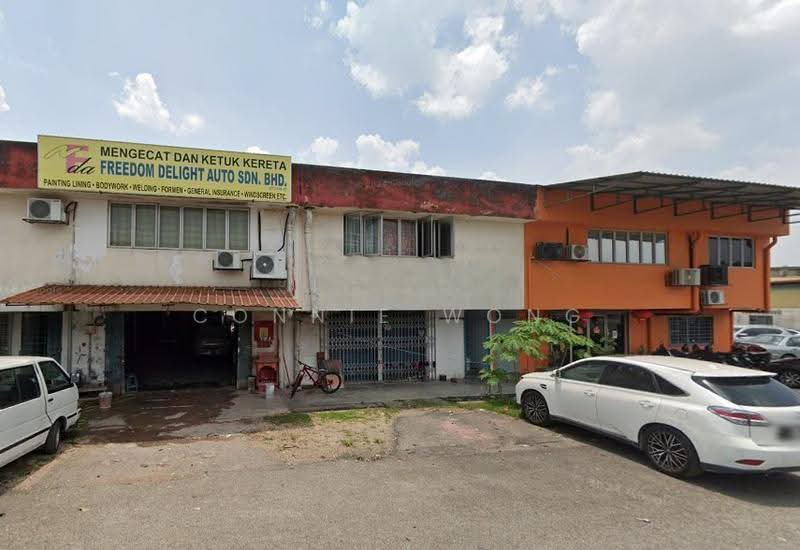 Kilang untuk Disewa di Taman Perindustrian Taming Jaya (Balakong) - Connie Wong - Exterior - PropertyGuru.com.my