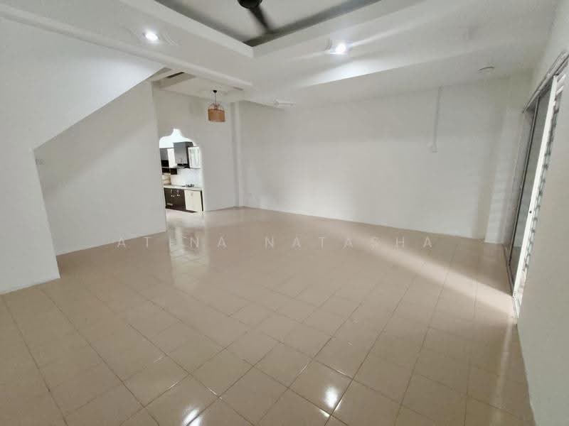 2-storey Terraced House for Sale in Kampung Batu Hitam (Beserah) - Atina Natasha - PropertyGuru.com.my